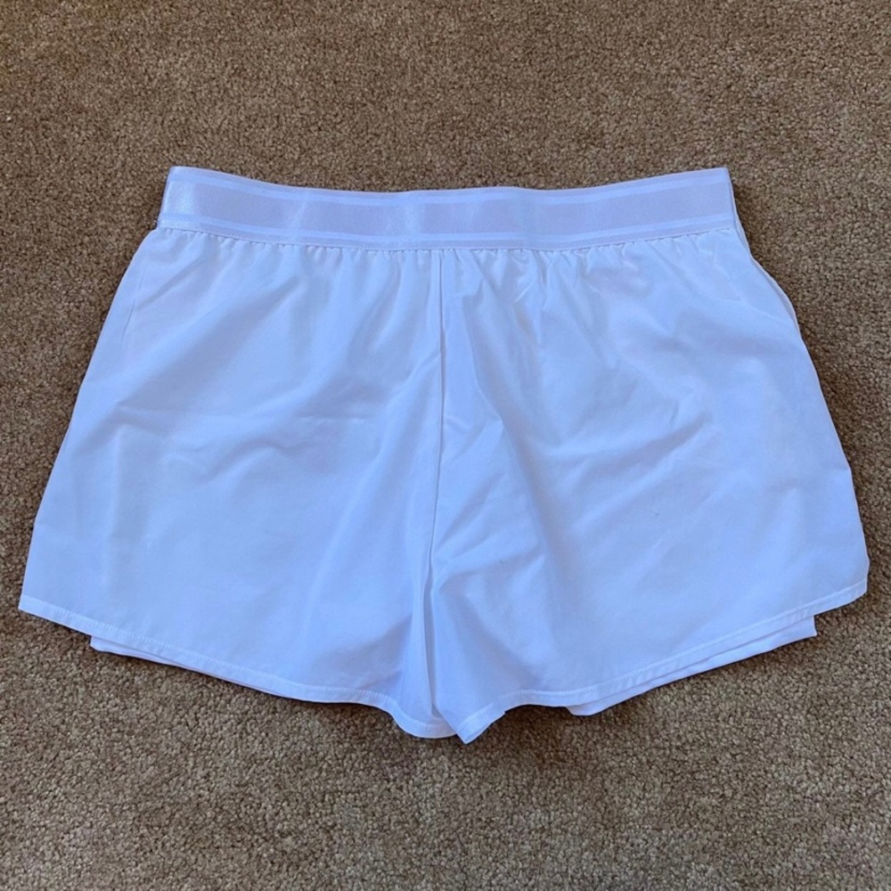 Nike running shorts - Picture 5 of 6